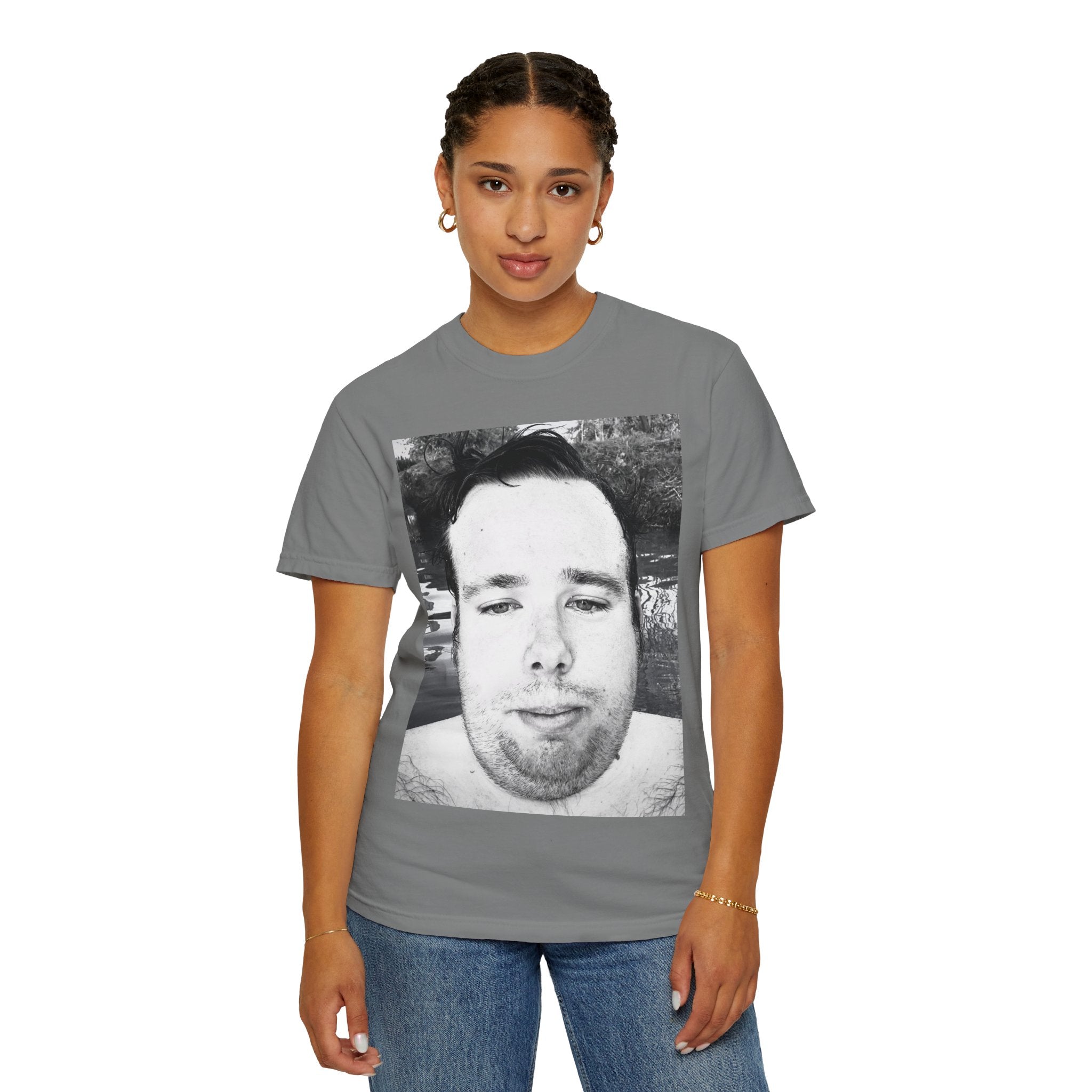 LISH jery Portrait T-Shirt — Black & White Selfie Print