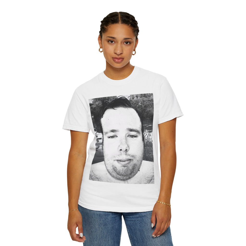 LISH jery Portrait T-Shirt — Black & White Selfie Print