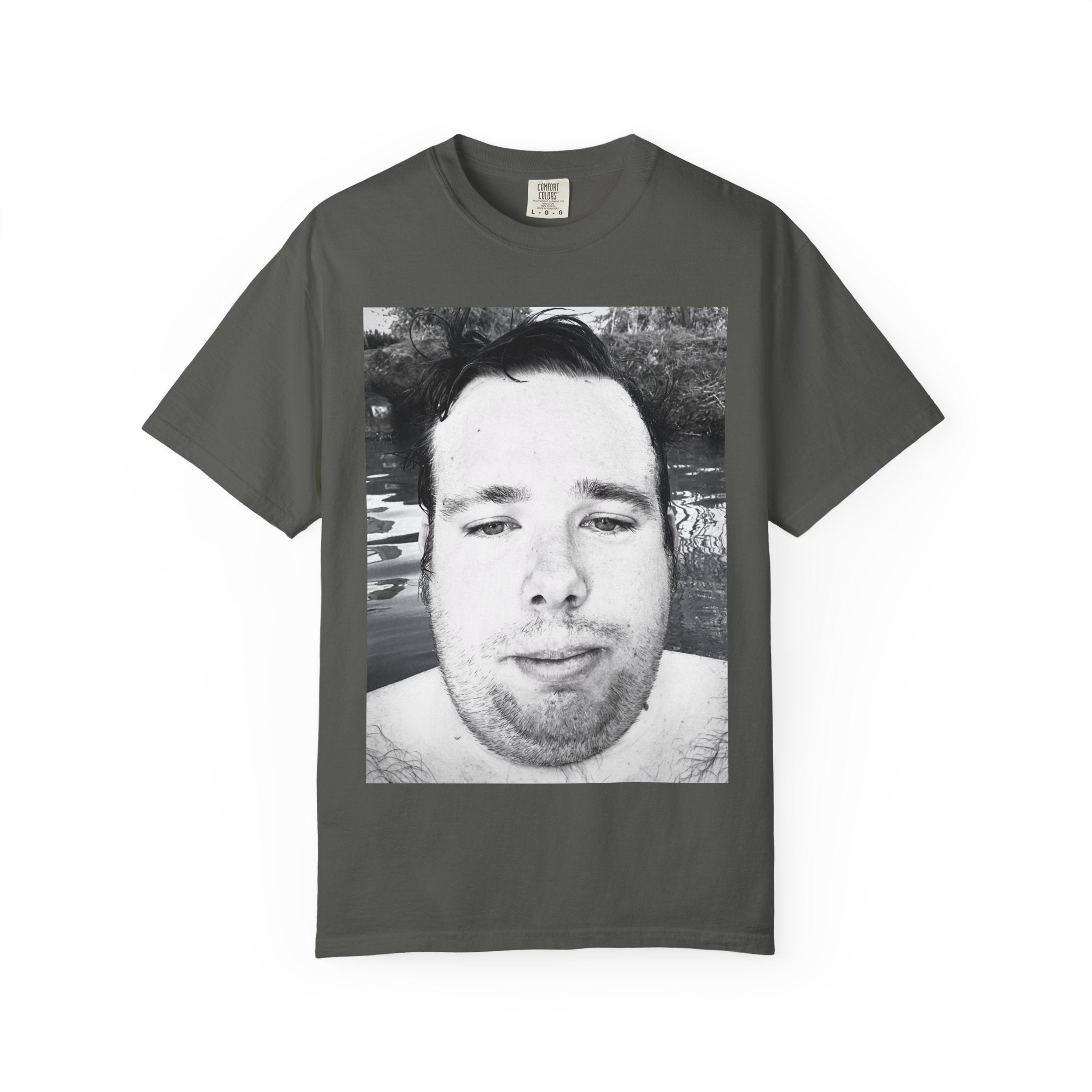 LISH jery Portrait T-Shirt — Black & White Selfie Print