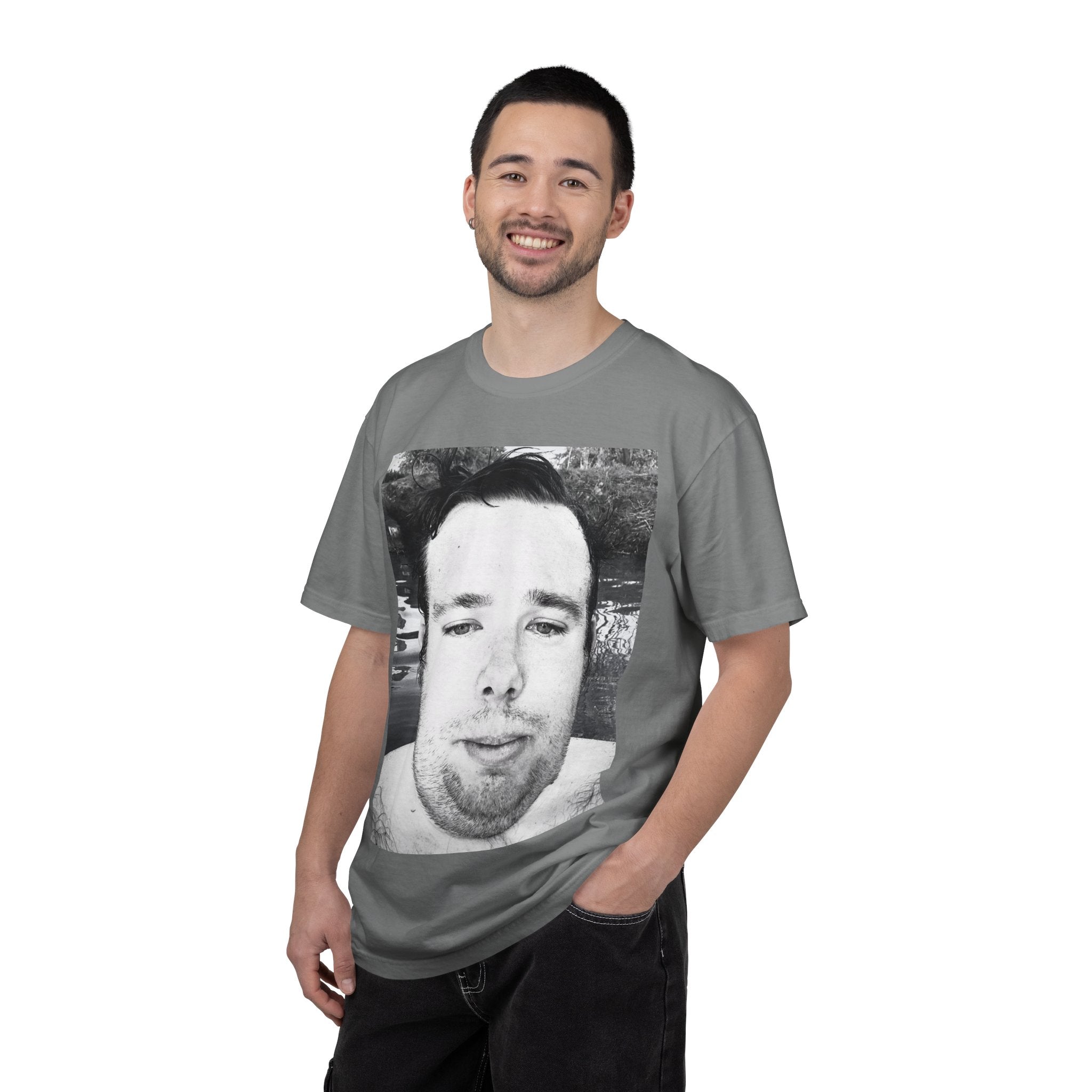 LISH jery Portrait T-Shirt — Black & White Selfie Print